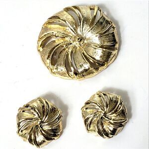 VINTAGE Swirl Pinwheel Brooch & Clip-on Earrings Set